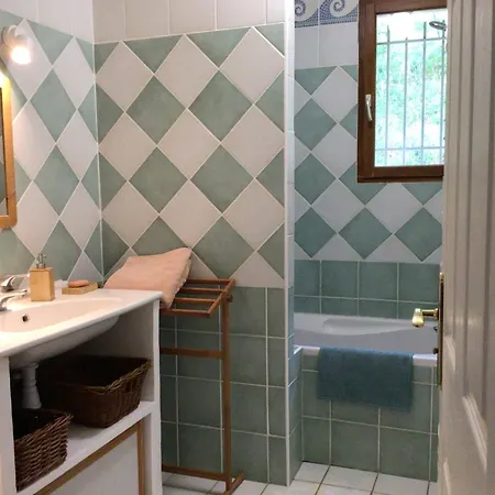 Privees Dans Maison Individuelle